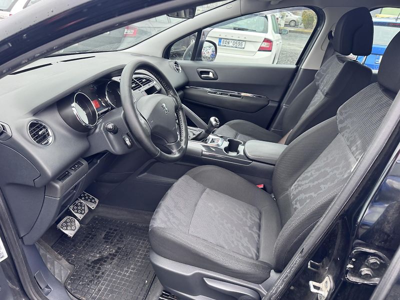 Peugeot 3008 1.6 VTi, 88 kW - fotka 8 z 20