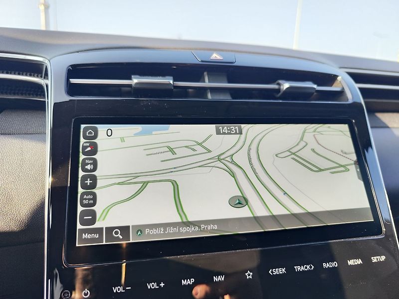 Hyundai Tucson 1.6 T-GDI/110kW Smart Navi - fotka 19 z 33