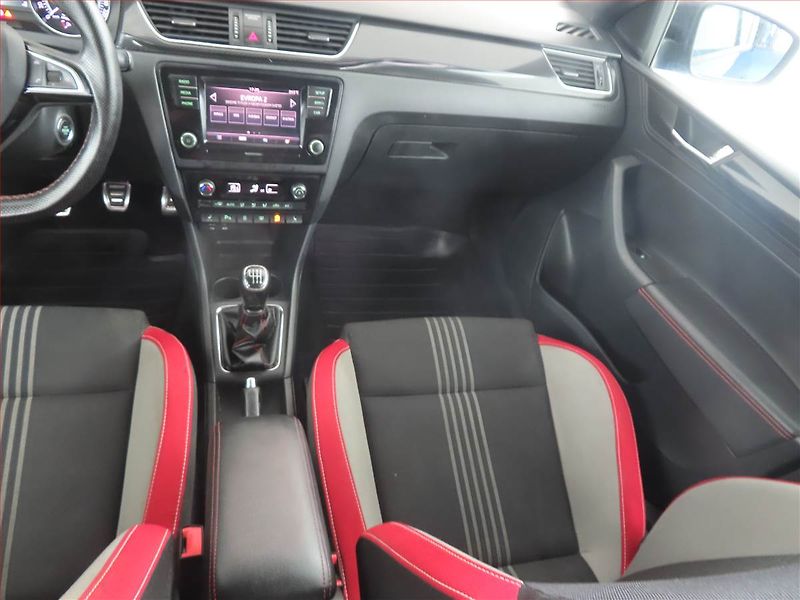 Škoda Rapid (2017) Monte Carlo 1.0 TSI, Xenony - fotka 8 z 19