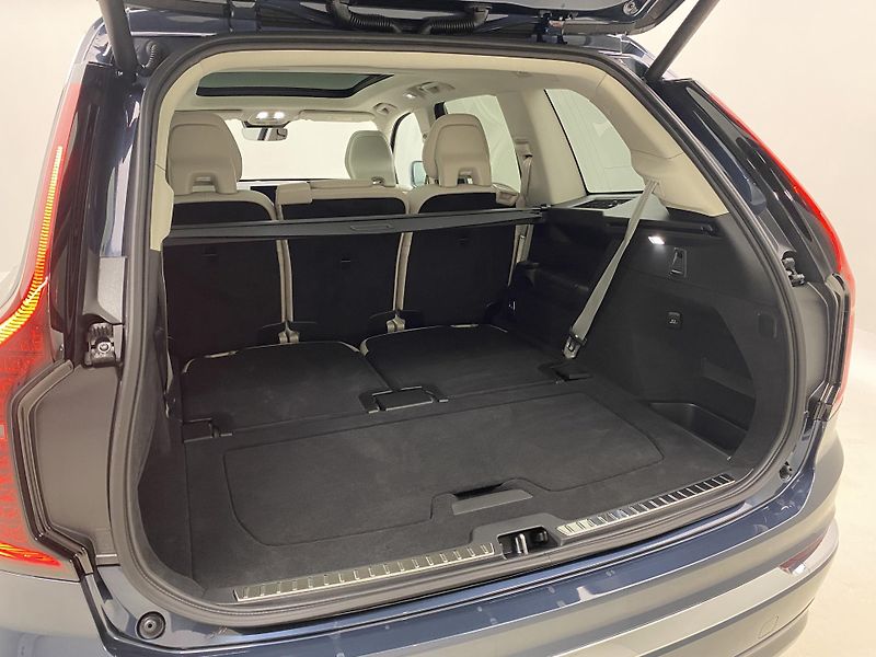 Volvo XC90 (2026) B5 AWD AUT BRIGHT PLUS 7míst - fotka 5 z 70