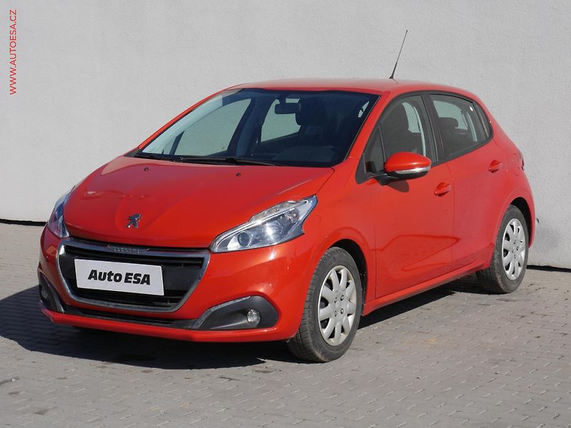 Peugeot 208 (2017) 1.2PT, ČR, AC, výhřev sed - fotka 3 z 15