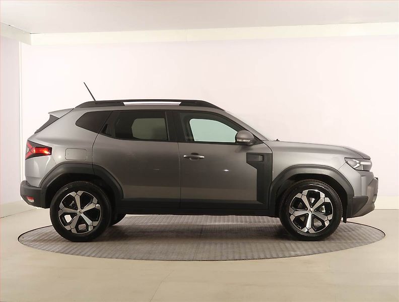 Dacia Duster (2024) Journey 1.6 Hybrid - fotka 6 z 22