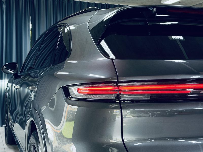 Porsche Cayenne (2024) S V8 CARBON EXT+INT MASAZE MAX - fotka 8 z 42
