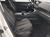 Peugeot 5008 (2018) 1.6 BlueHDi, Automat, 7 míst - náhled 9