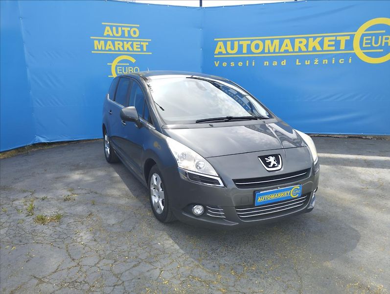 Peugeot 5008 1,6 HDi 82KW - fotka 3 z 14