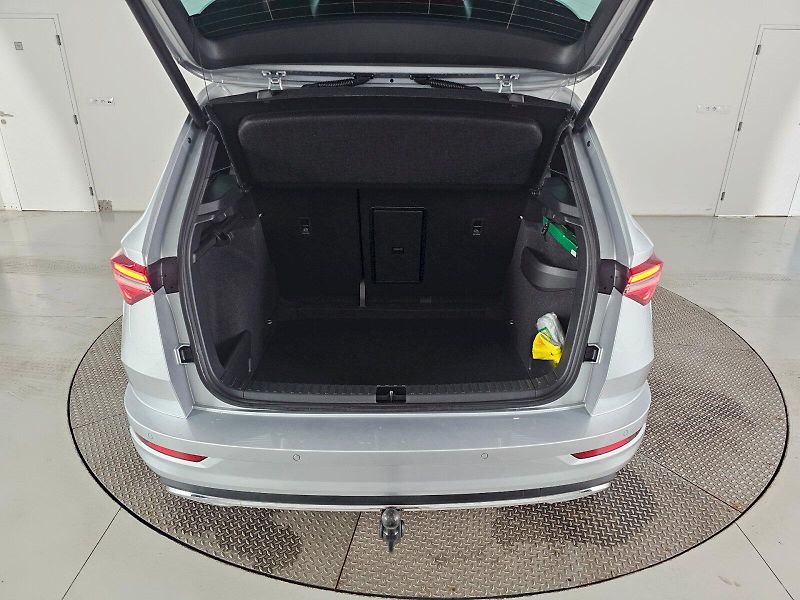 Škoda Karoq (2025) 1.5TSi 110kW SPORTLINE TAŽNÉ - fotka 30 z 30