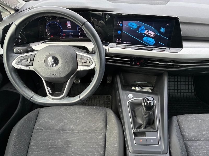 Volkswagen Golf (2021) LIFE 2.0TDI 85kW CZ DPH  - fotka 10 z 11
