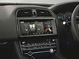 Jaguar F-Pace.
