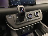 Land Rover Defender 110 D300 X-DYNAMIC SE AWD AUT  - náhled 26
