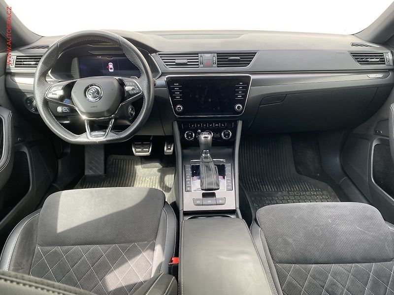 Škoda Superb (2020) 2.0 TDi, ČR, DSG, navi, LED - fotka 8 z 22