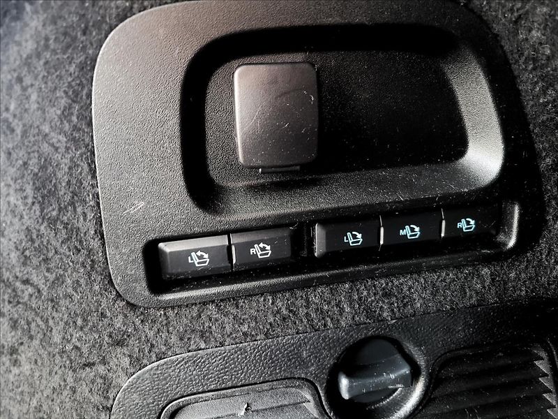 Ford Galaxy 2,5 Již není k dispozici - fotka 43 z 50