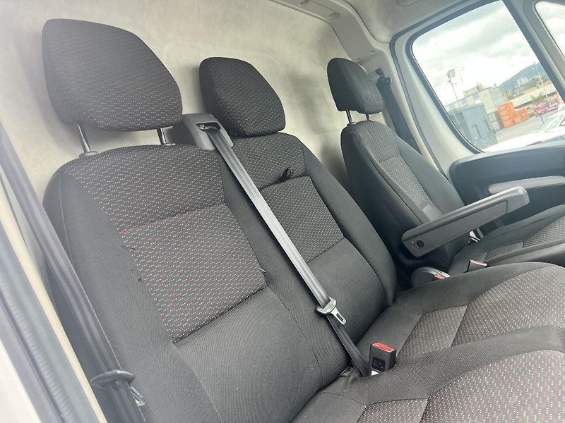 Peugeot Boxer 2.2HDi L4H3 ČR 1.MAJ. odp.DPH - fotka 28 z 32