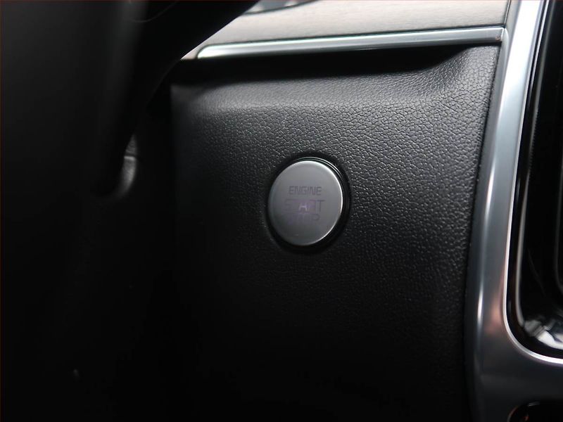 Kia Sorento (2022) 2.2 CRDi - fotka 24 z 31