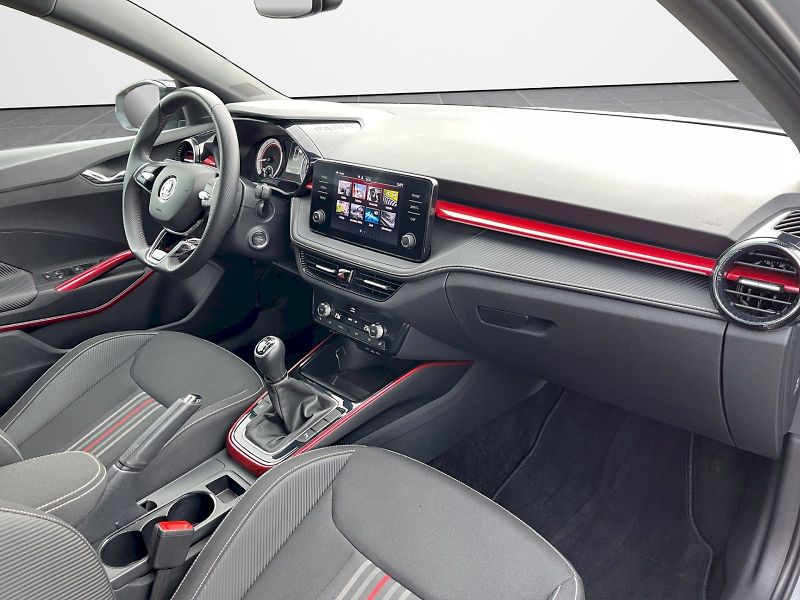 Škoda Fabia (2024) 1.0 TSI 81kW Monte Carlo - fotka 23 z 34