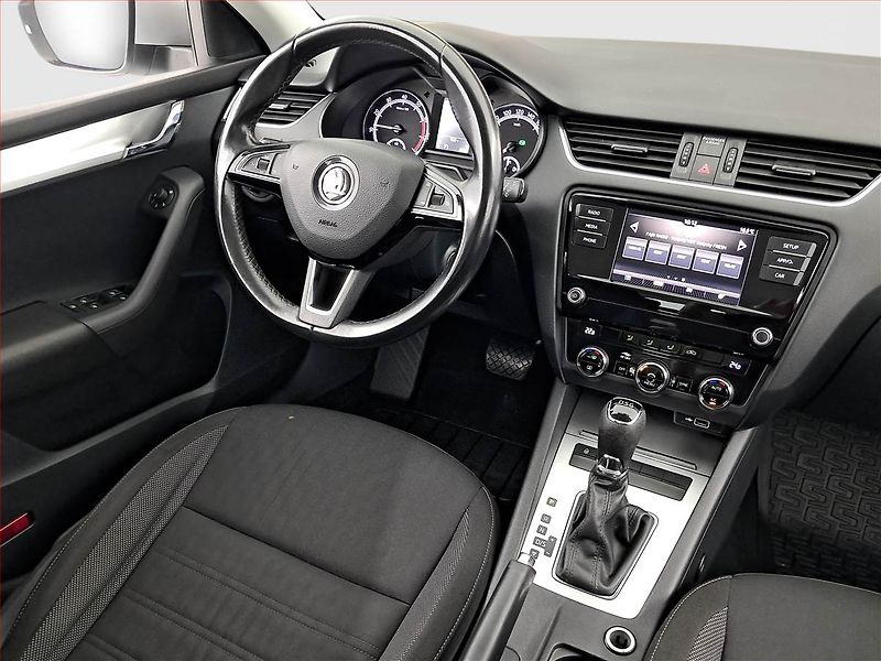 Škoda Octavia (2019) 1.5 TSI G-TEC, Automat - fotka 7 z 19