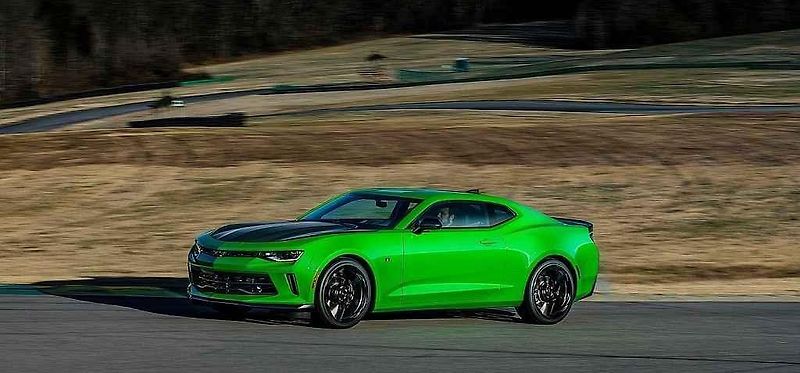 Chevrolet Camaro 1LE.