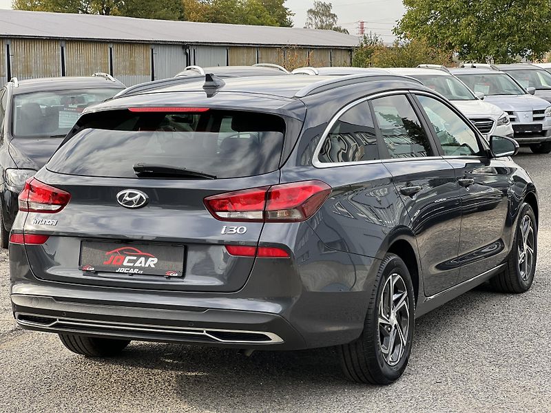 Hyundai i30 1.5T-GDi KAMERA ČR 1.MAJ. DPH - fotka 7 z 47