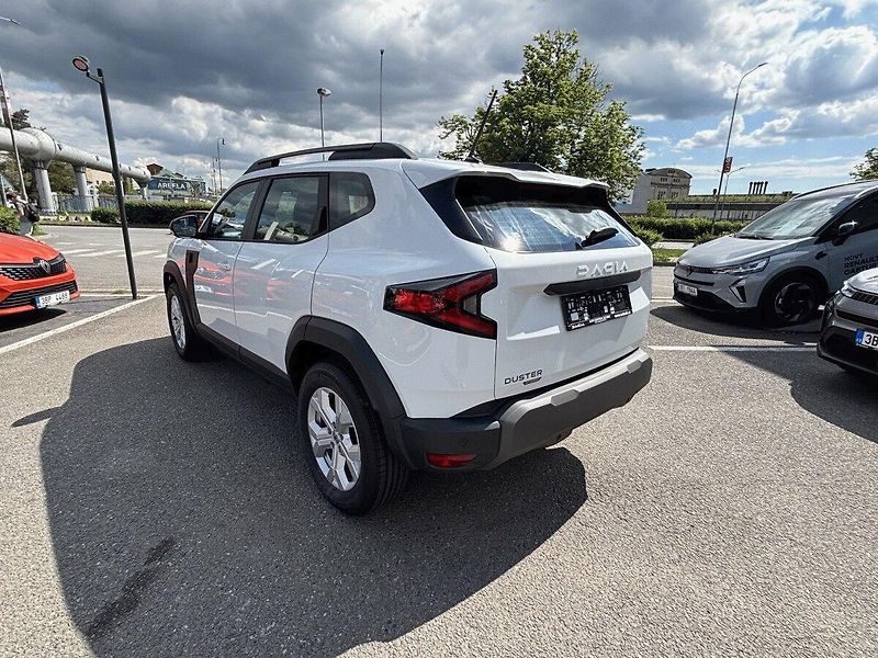 Dacia Duster (2026) expression hybrid 155 - fotka 3 z 11