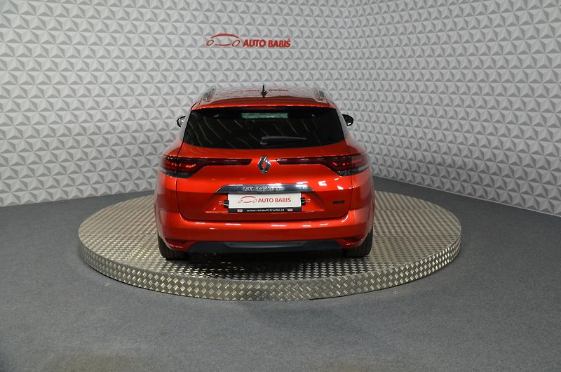 Renault Mégane (2023) E-Tech Electric GT 1.6PHEV Tec - fotka 7 z 18