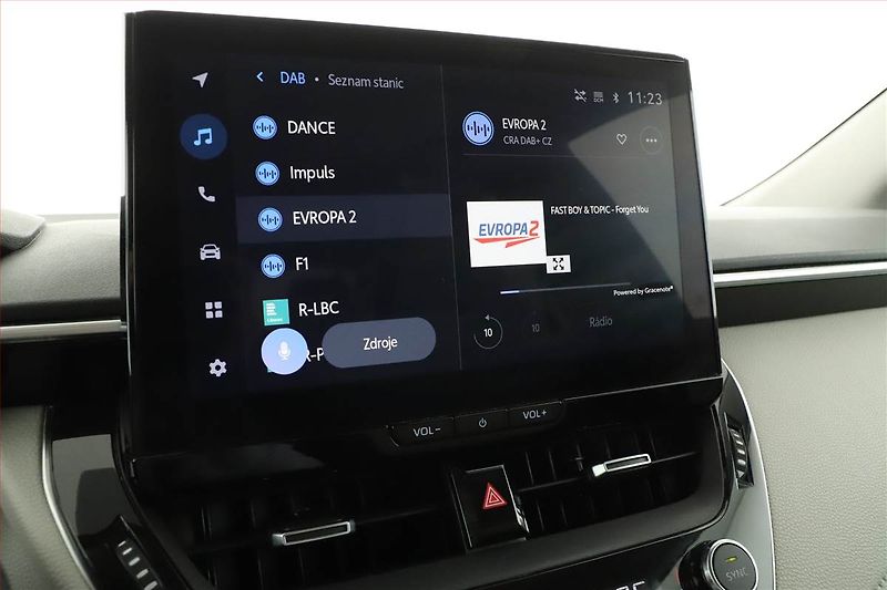 Toyota Corolla (2023) 1.8 Hybrid, Automat - fotka 15 z 20