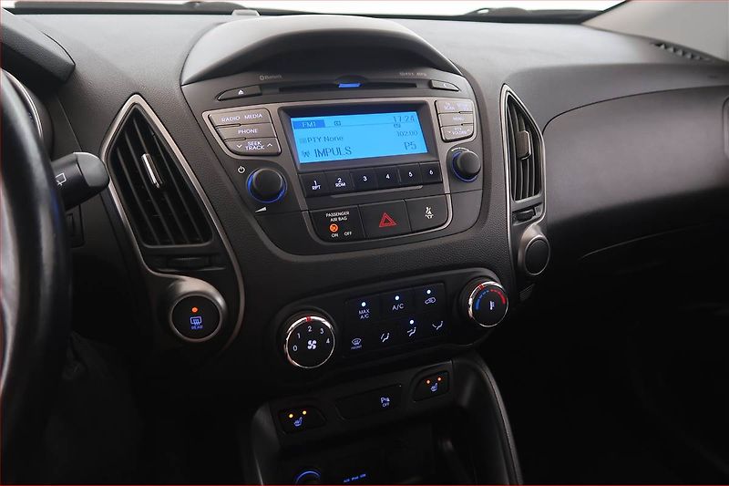 Hyundai ix35 (2015) 1.7 CRDi, Tempomat - fotka 12 z 17