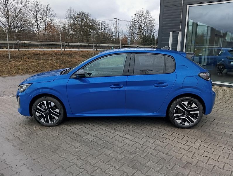 Peugeot 208 (2026) ALLURE Hybrid 110 e-DCS6 - fotka 4 z 16