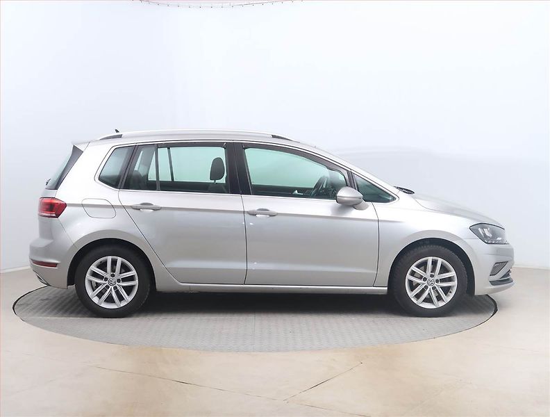 Volkswagen Golf Sportsvan (2018) 1.5 TSI, Kůže, Tempomat - fotka 6 z 14