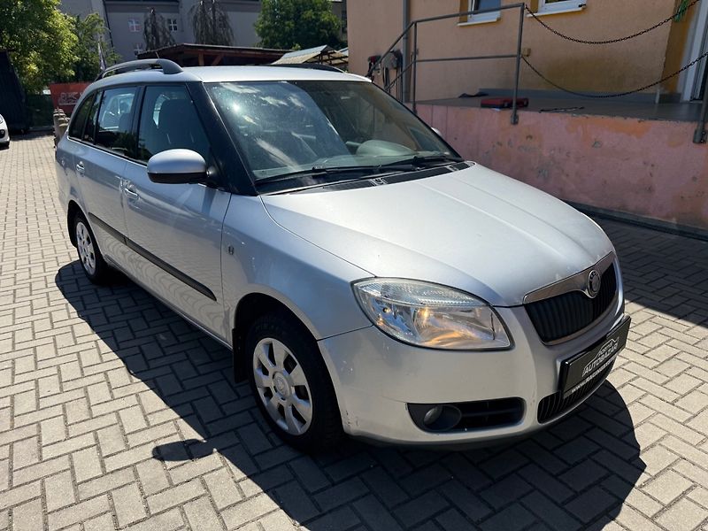Škoda Fabia (2008) II 1.4 16V Kombi , tažné - fotka 5 z 13