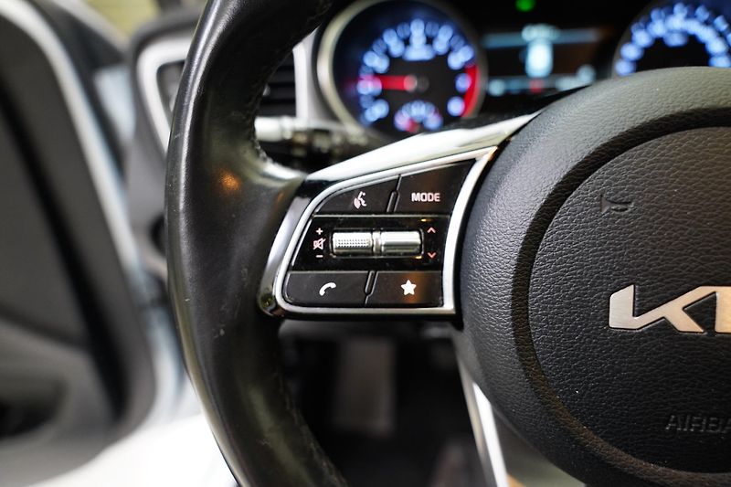 Kia Ceed - fotka 14 z 22