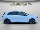 Opel Astra Edition HB 1.2 TURBO (96kW/130 - náhled 9