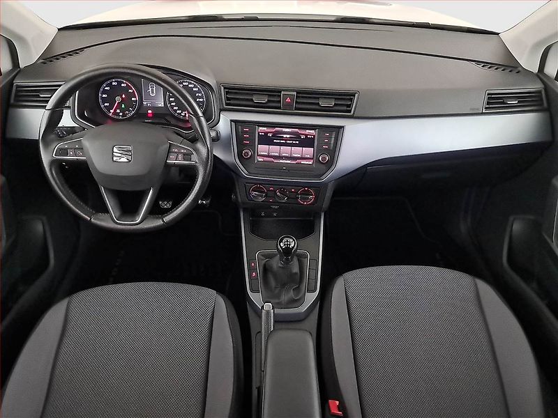 Seat Arona (2019) 1.0 TGI, Tempomat - fotka 8 z 17