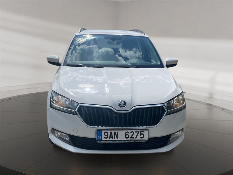 Škoda Fabia 1,0 TSI 70 Ambition - fotka 2 z 11