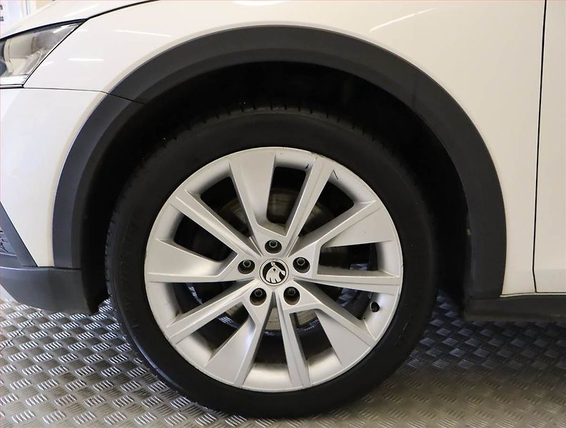 Škoda Octavia (2020) Scout 2.0 TDI, 4X4, Automat - fotka 15 z 27