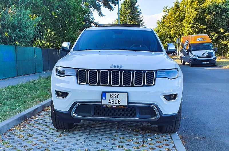 Jeep Grand Cherokee (2019) Jeep Grand Cherokee 3.6 V6 4x4 - fotografie inzerátu