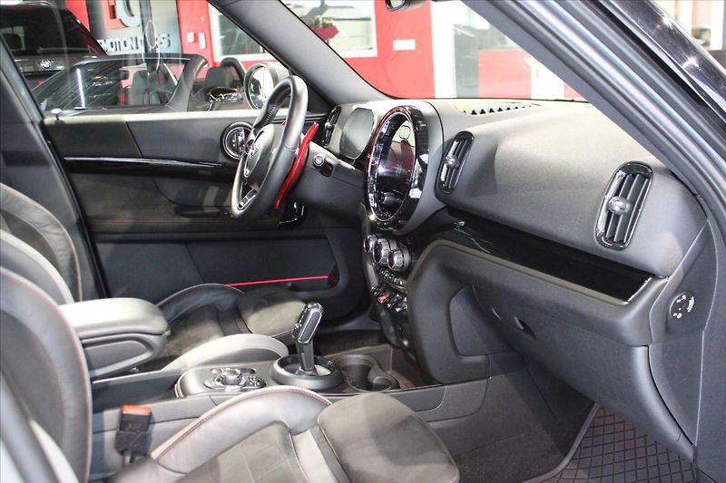 Mini JCW Coutryman ALL4 Fullservis/AdLED - fotka 28 z 34