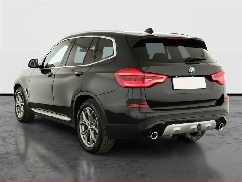 BMW X3 (2017) xDrive20d - fotka 4 z 21