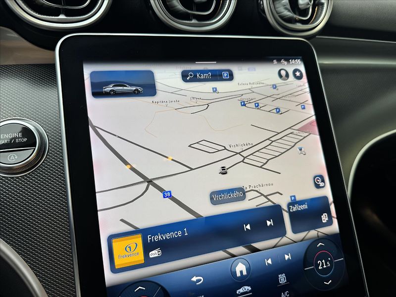 Mercedes-Benz Třídy C C 220d - fotka 16 z 30