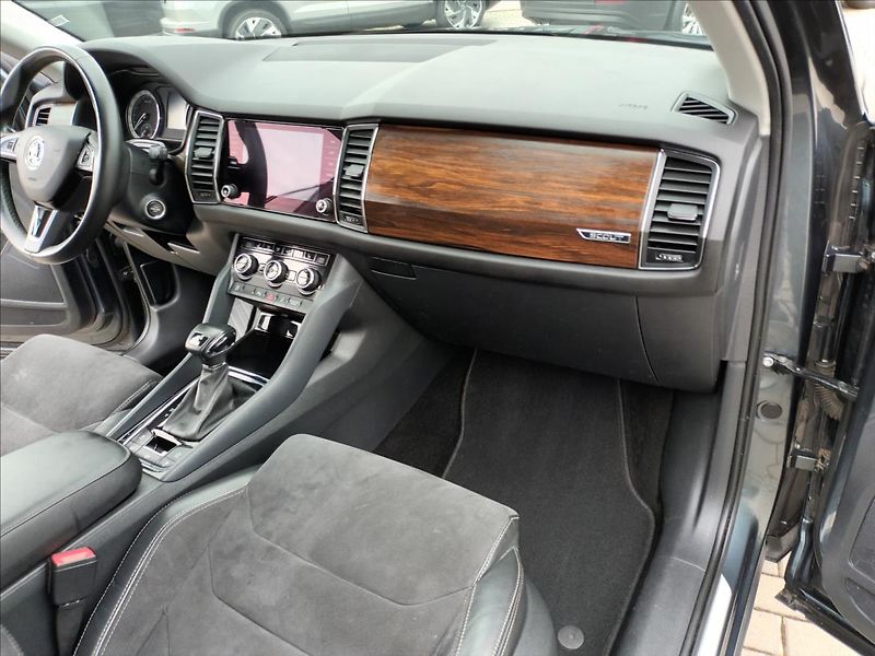 Škoda Kodiaq 2,0 TDI,140KW,4X4,SCOUT,TAŽNÉ, - fotka 27 z 48