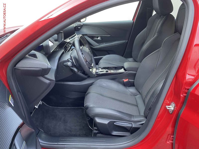 Peugeot 208 (2020) 1.2PT, GT Line, AT - fotka 9 z 19