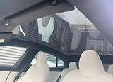 Tesla Model S Plaid AWD FSD Tažné Bílý in.  - náhled 18