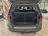 Volkswagen Touran 1.6 TDi DSG, 7 MÍST, IQ.DRIVE - náhled 13