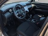 Hyundai Tucson (2023) 1.6 T-GDi 110kW, ČR, Serv. kni - náhled 22