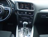 Audi Q5 (2016) S line 2.0 TDI, 4X4, Automat - náhled 12