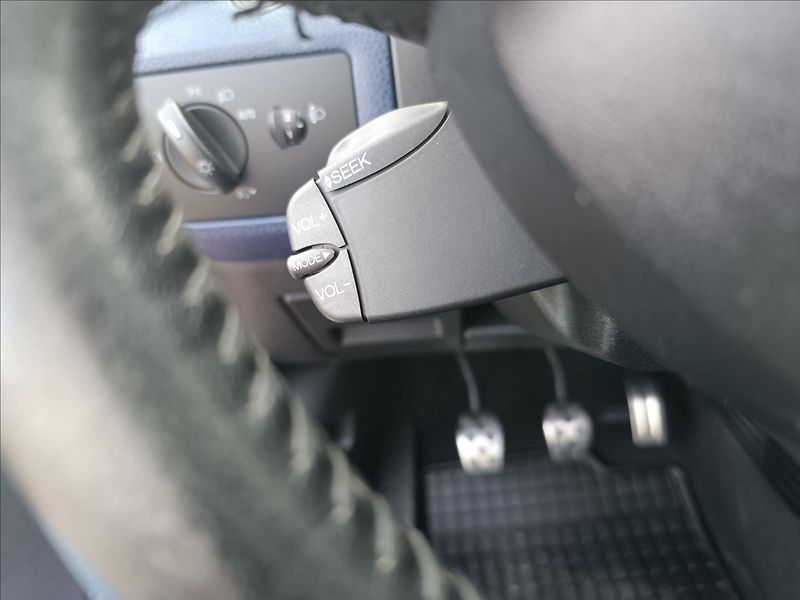 Ford Fiesta 2,0 Duratec ST 150 - fotka 17 z 19
