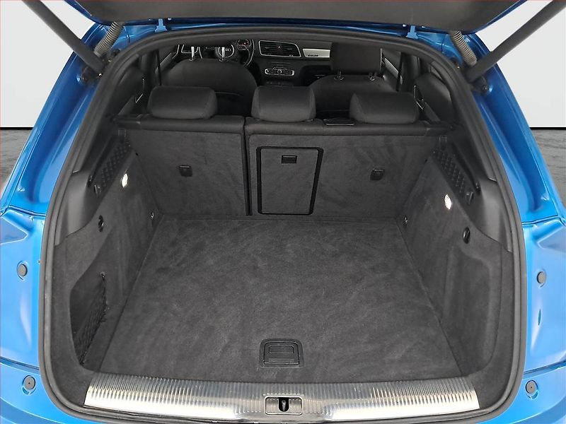 Audi Q3 (2016) basis 2.0 TDI, 4X4, Automat - fotka 14 z 18
