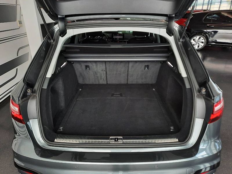 Audi A4 (2022) Avant 50 TDI quattro (210kW/28 - fotka 21 z 23