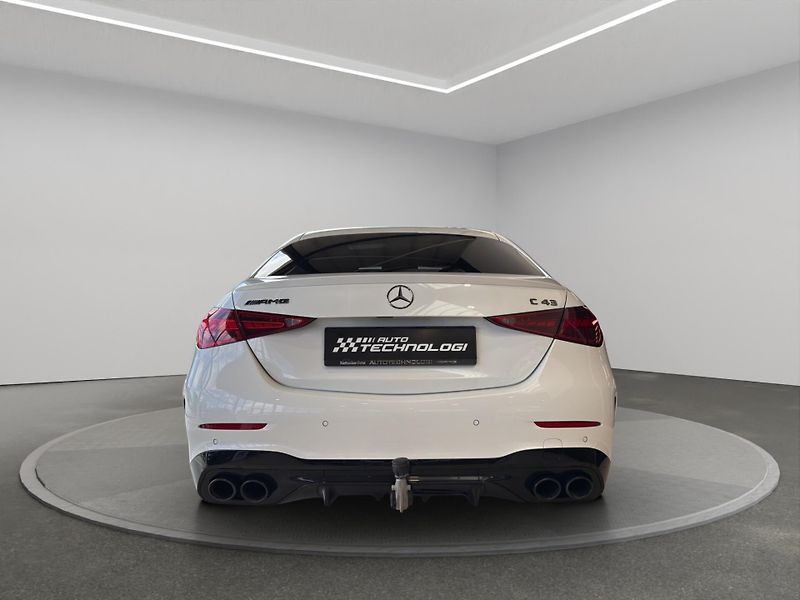 Mercedes-Benz Třídy C (2022) Mercedes-AMG C 43 4MATIC sedan - fotka 6 z 24