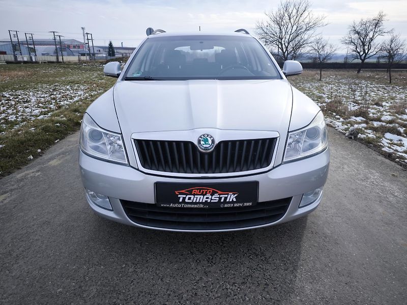 Škoda Octavia 1,4TSI 90kW 1 MAJITEL - fotka 2 z 49