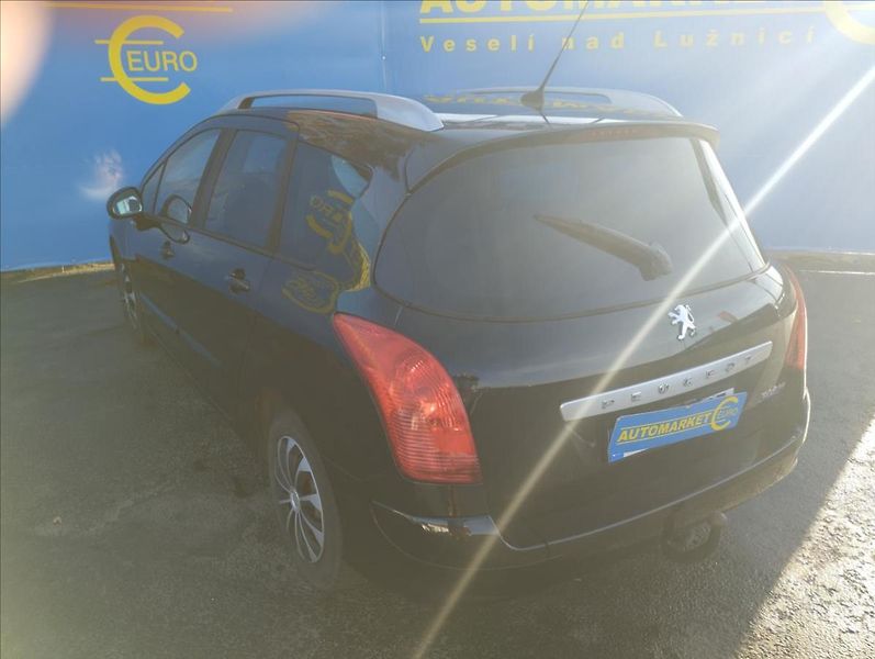 Peugeot 308 1,6 HDi 80KW SW - fotka 6 z 18