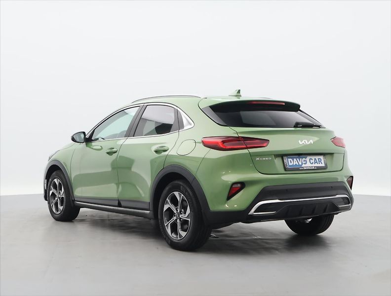Kia XCeed 1,5 T-GDI 117kW Exclusive DPH - fotka 5 z 34